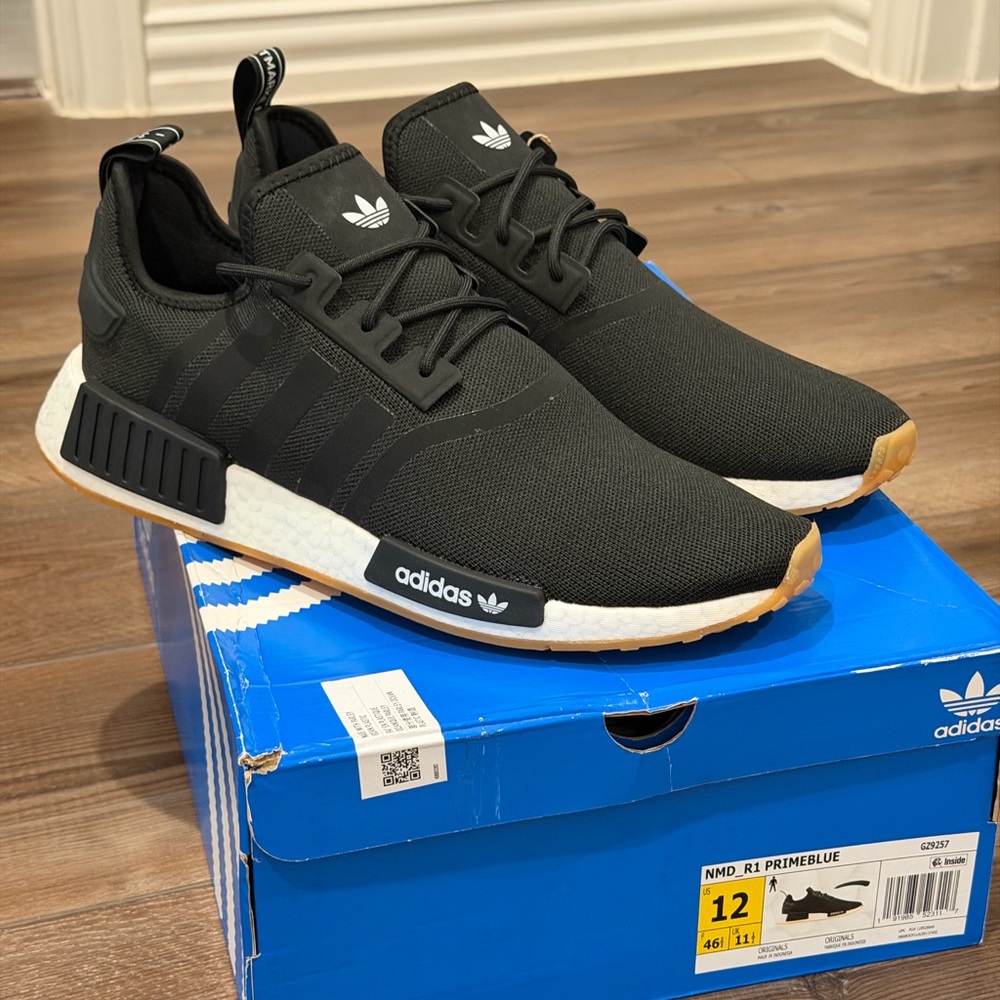Adidas NMD_R1 Primeblue Black Gum GZ9257 Men’s Size 12 (Rare)